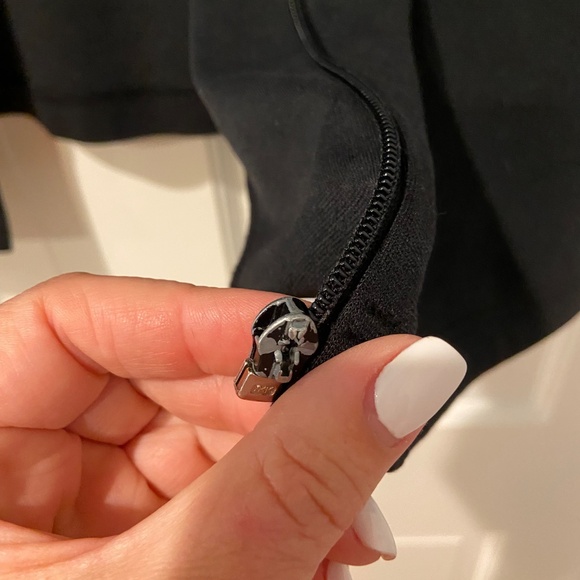 Avenue Women’s Black Collared Zip-Up Sweatshirt – Size 22/24 - Picture 8 of 10